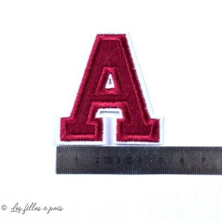 Crachá com letras do alfabeto - vermelho - para passar a ferro Autres marques - Tissus et mercerie - 2