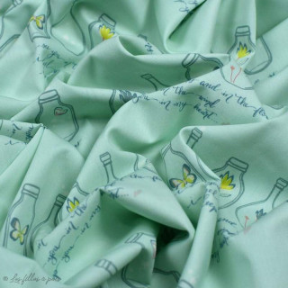 Coupon de tissu popeline de coton motif flacon de parfum "Daydream" de Patty Basemi  - Vert menthe - 140cm - Oekotex - AGF ® Art