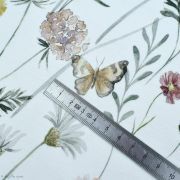 Tissu jersey coton motif fleurs "Flowers and Butterflies" - Blanc et tons ocre, terracotta et vert - Oeko-Tex ® Family Fabrics ®