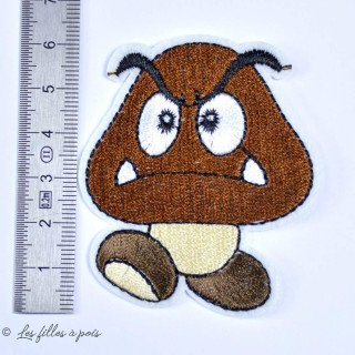 Écusson brodé personnage - Goomba Autres marques - Tissus et mercerie - 16