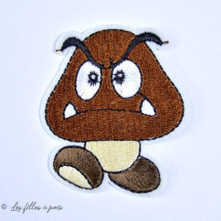 Écusson brodé personnage - Goomba Autres marques - Tissus et mercerie - 15