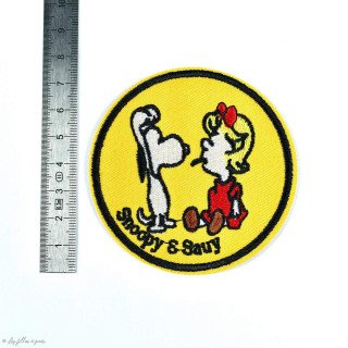 Écusson brodé personnage de Snoopy - Rond - Thermocollant Autres marques - Tissus et mercerie - 2