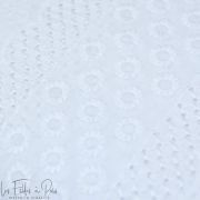 Tissu coton Broderie anglaise motif texturé effet bandes de dentelle - Blanc Autres marques - Tissus et mercerie - 3