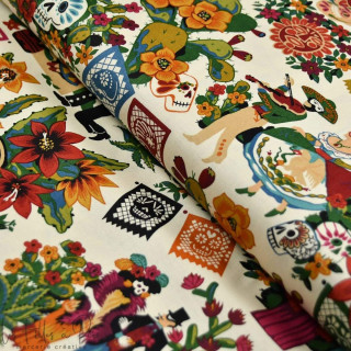 Tissu coton motif têtes de mort mexicaines "La Mascarada Folklorico" - Multicolore - Henry Alexander ® Alexander HENRY Fabrics ®