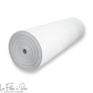 Cotton Soft entoilage déchirable en rouleau de 30cm x 50m - 9435 - Madeira ® Madeira ® - Fils à broder, à coudre et entoilage - 