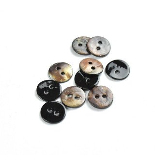 Bouton en nacre fin - Noir - 10mm - Lot de 10 Autres marques - Tissus et mercerie - 1